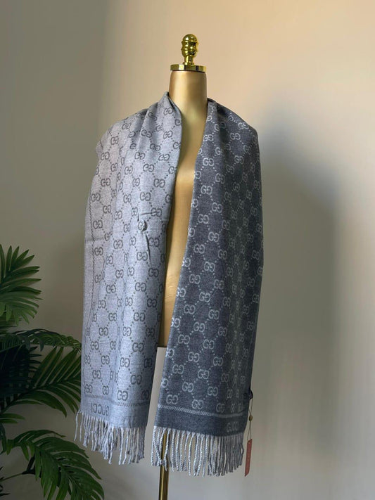 Ladies scarf
