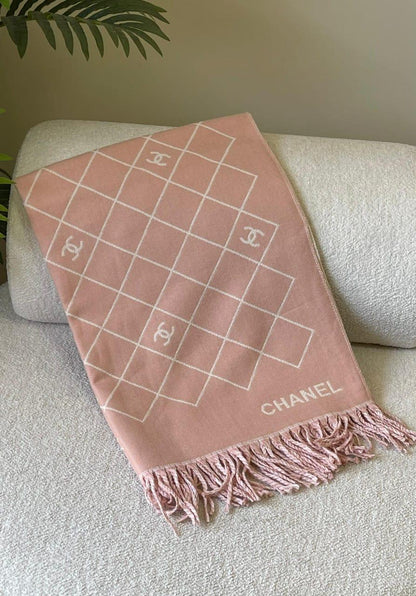 Ladies scarf