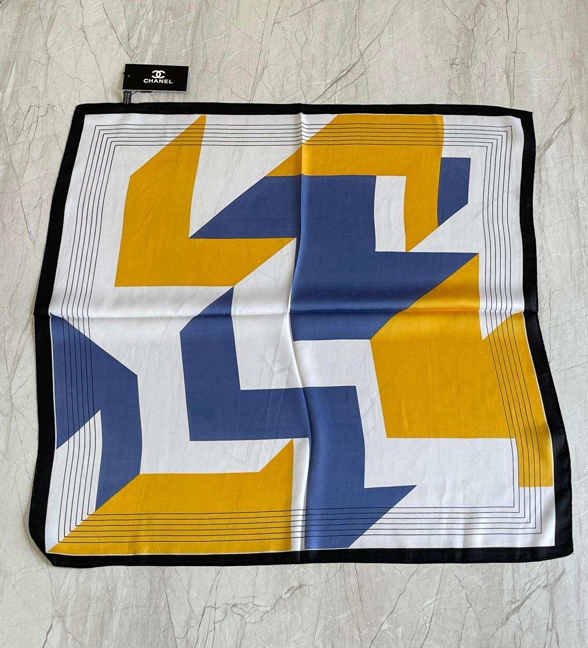 Ladies scarf