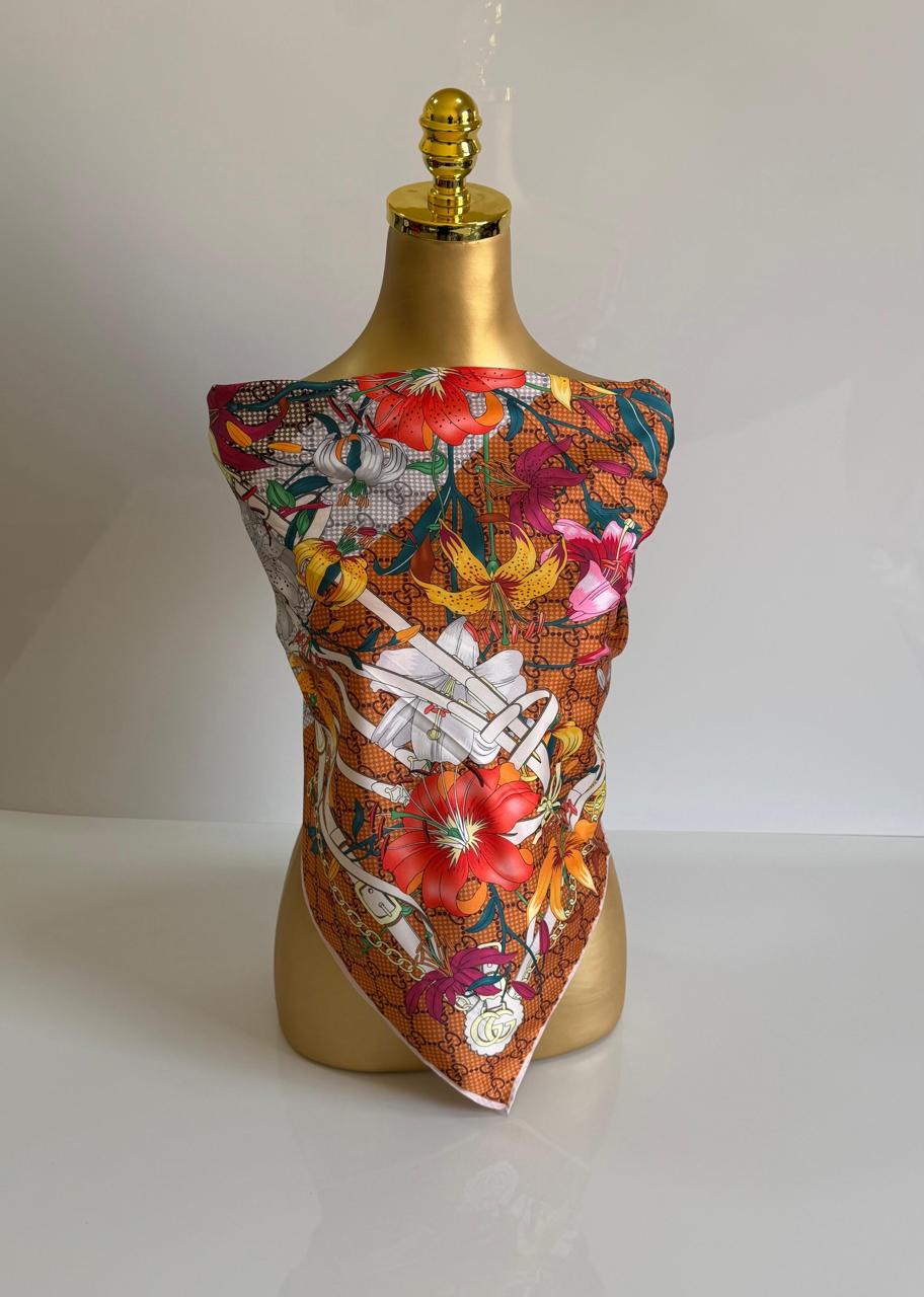 Ladies scarf