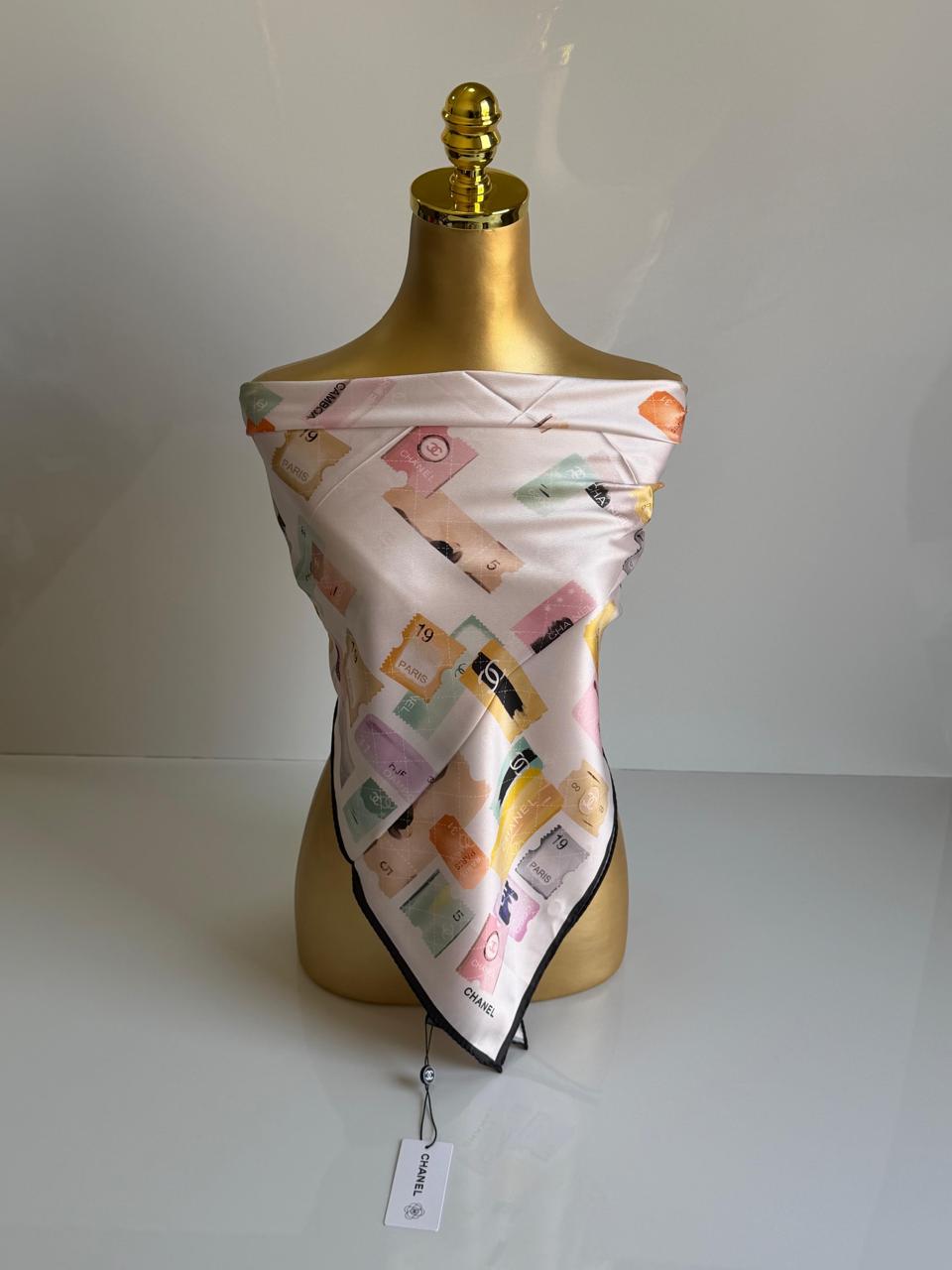 Ladies scarf