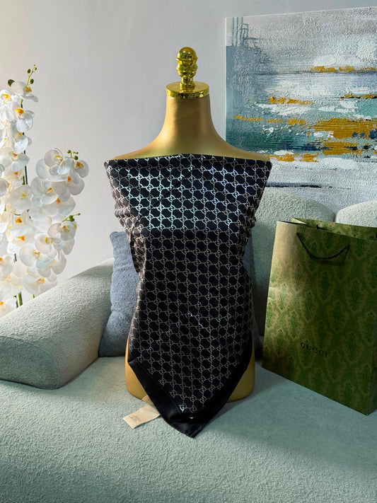 Ladies scarf