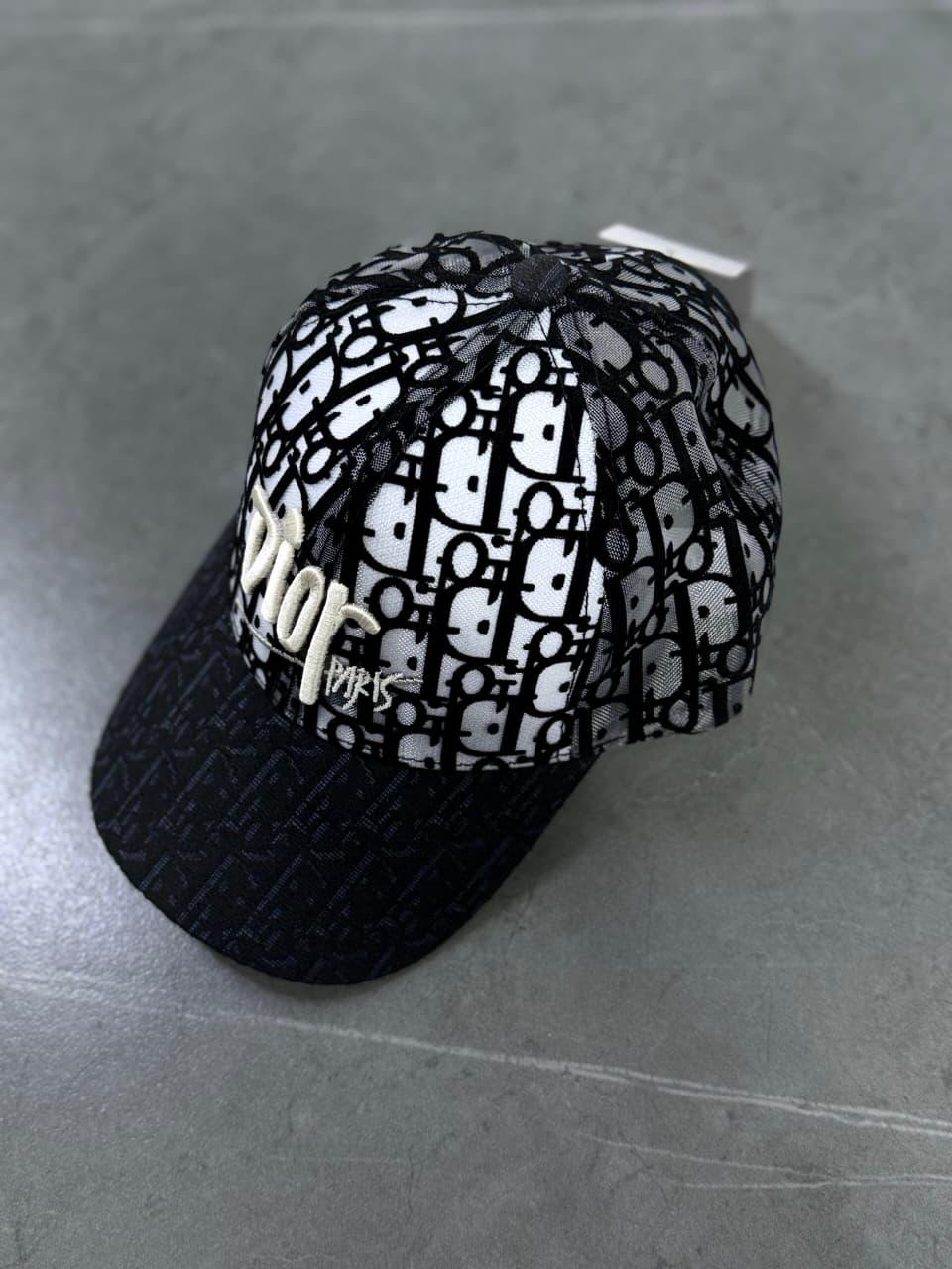ladies hat & caps