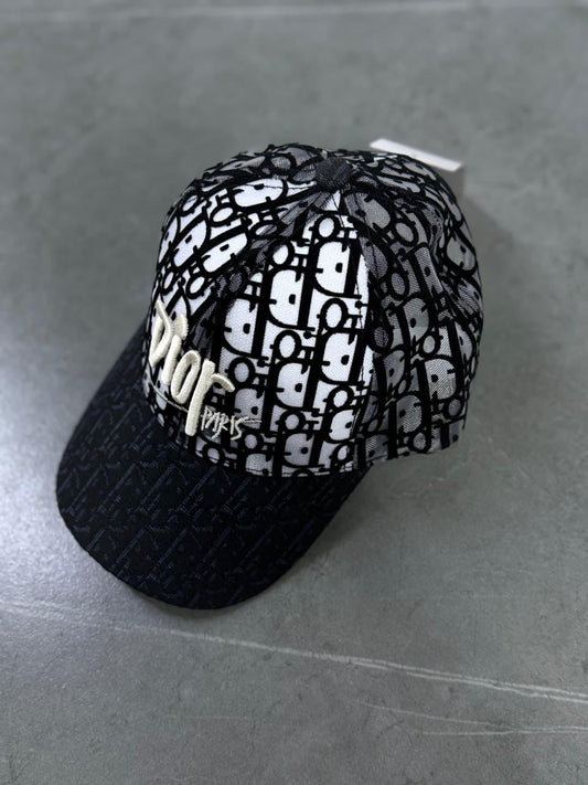 ladies hat & caps