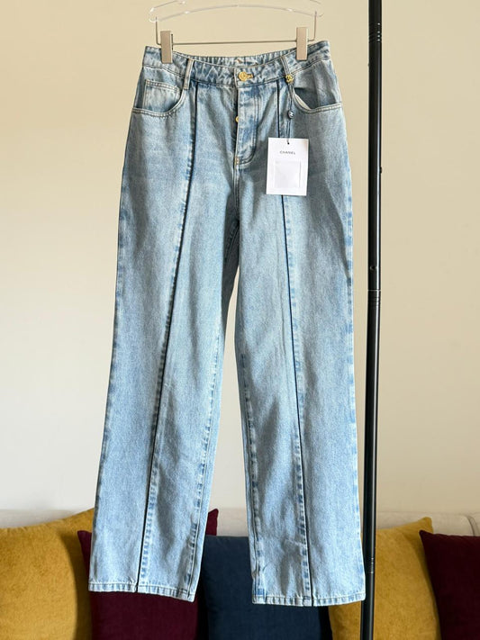 Ladies pants & shorts
