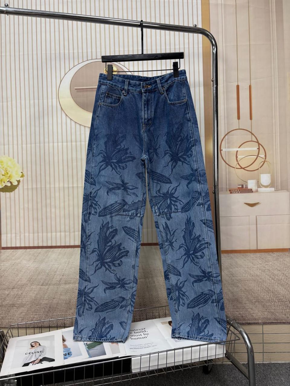 Ladies pants & shorts