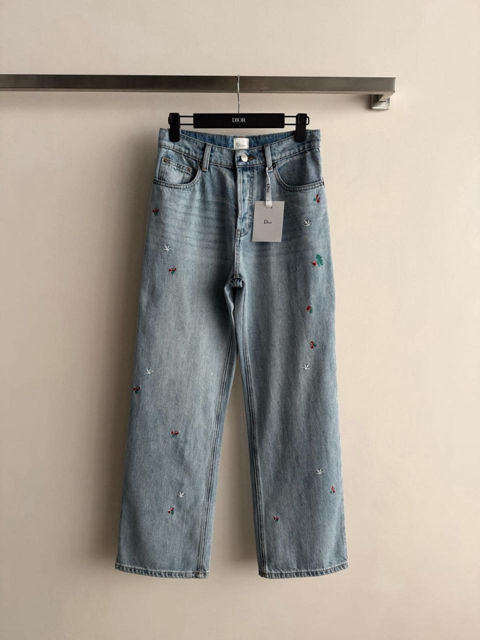 Ladies pants & shorts