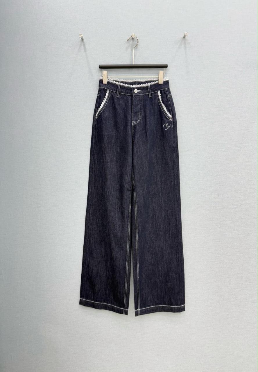 Ladies pants & shorts