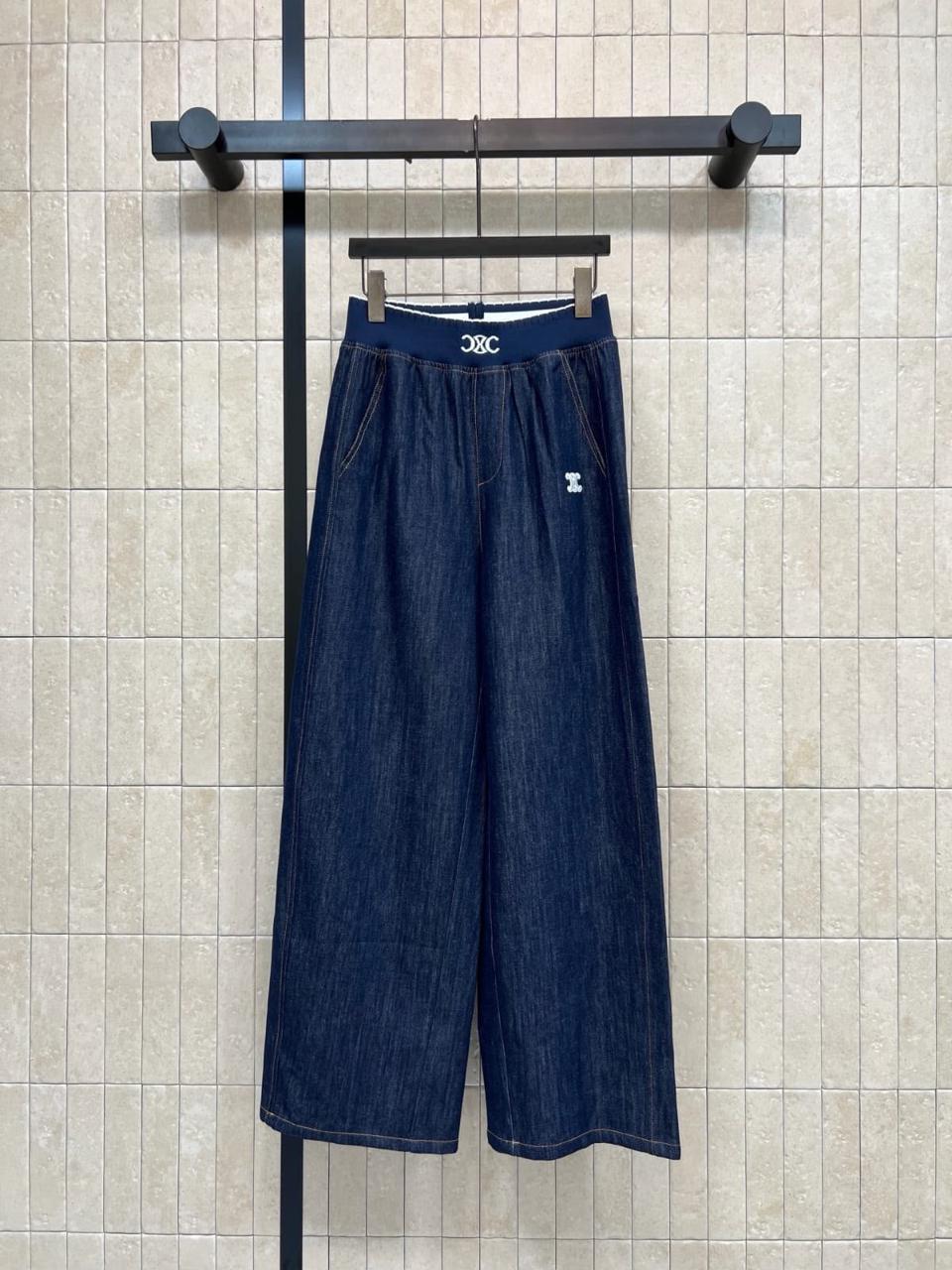 Ladies pants & shorts