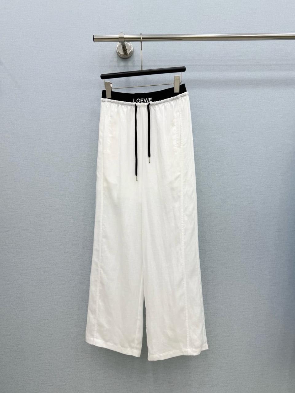 Ladies pants & shorts