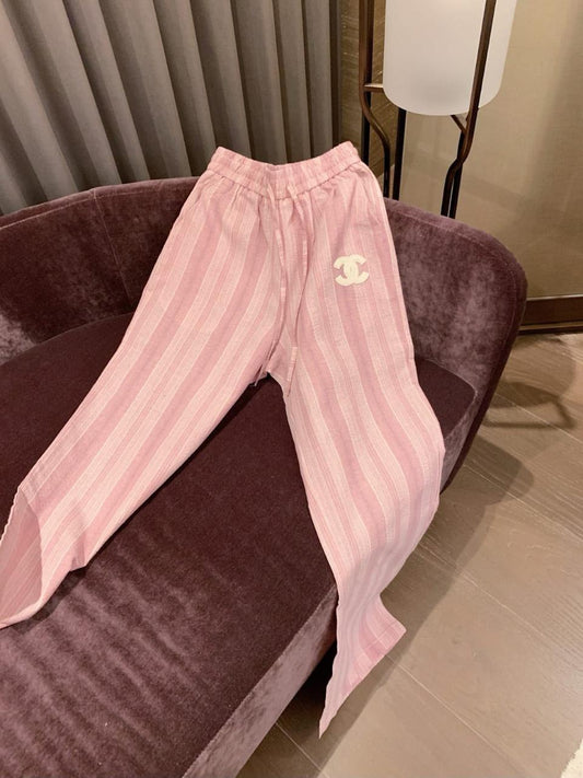 Ladies pants & shorts