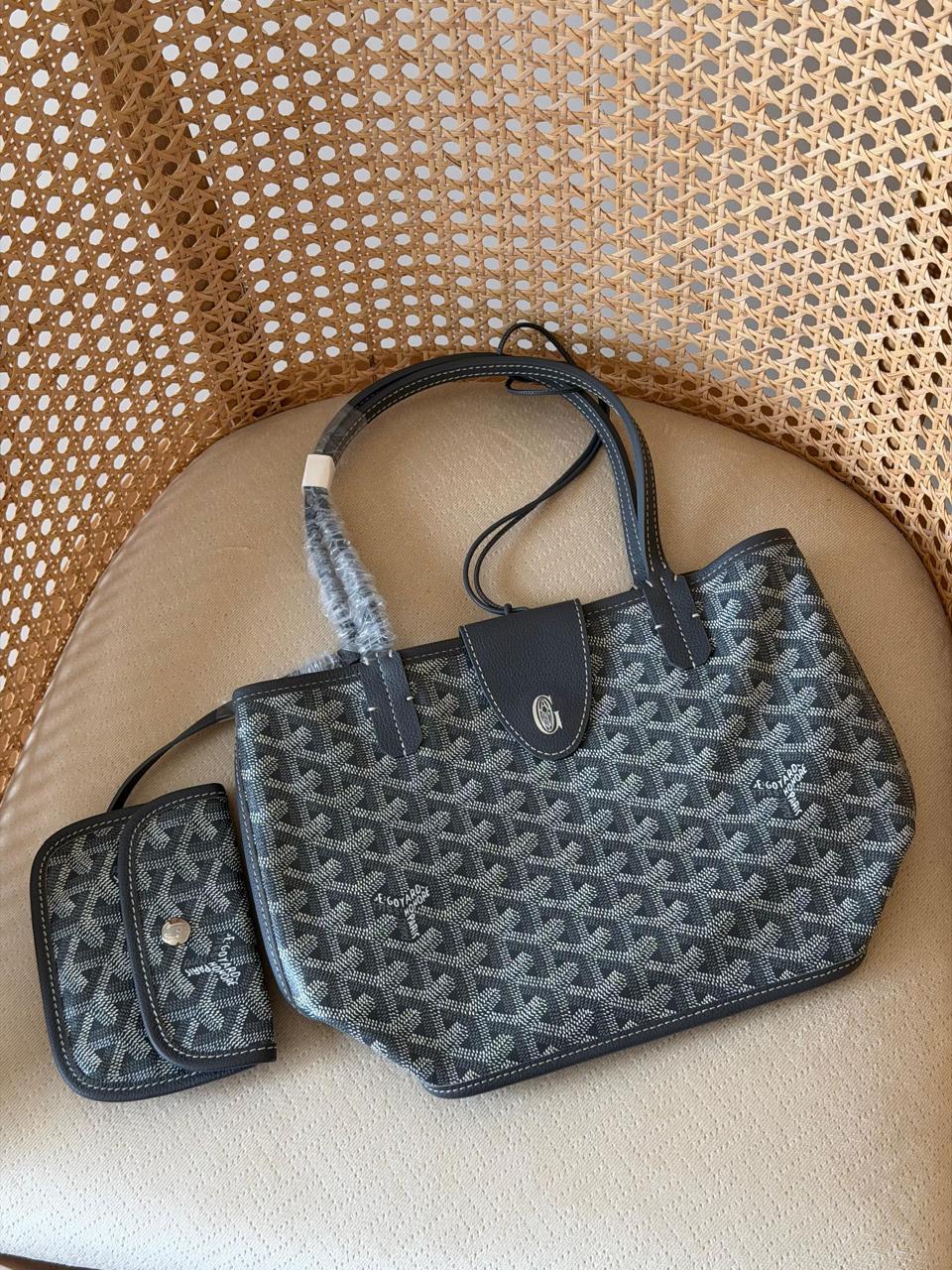 Ladies G*yard bags