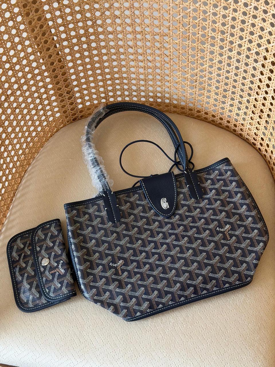 Ladies G*yard bags