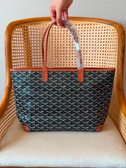 Ladies G*yard bags