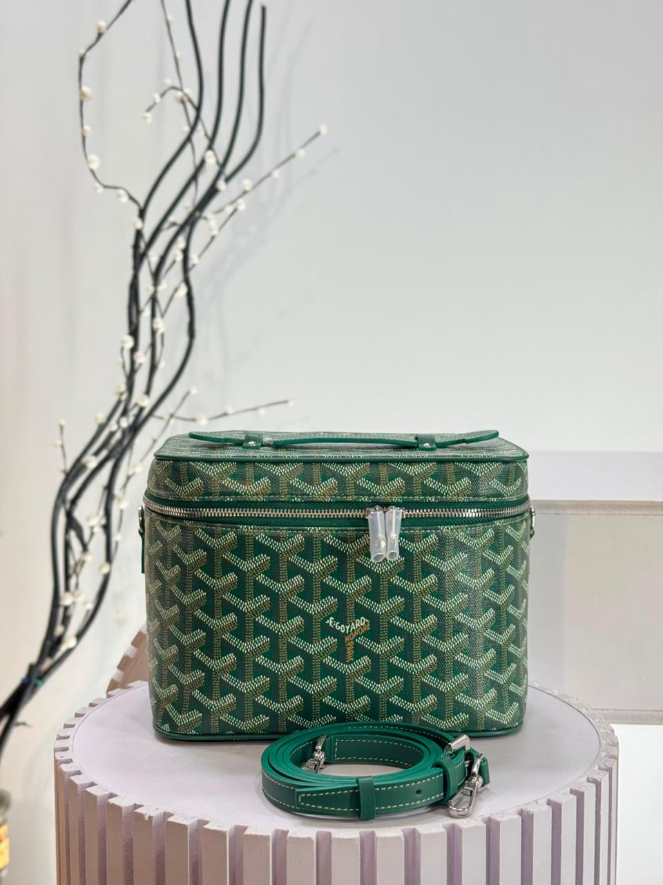 Ladies G*yard bags