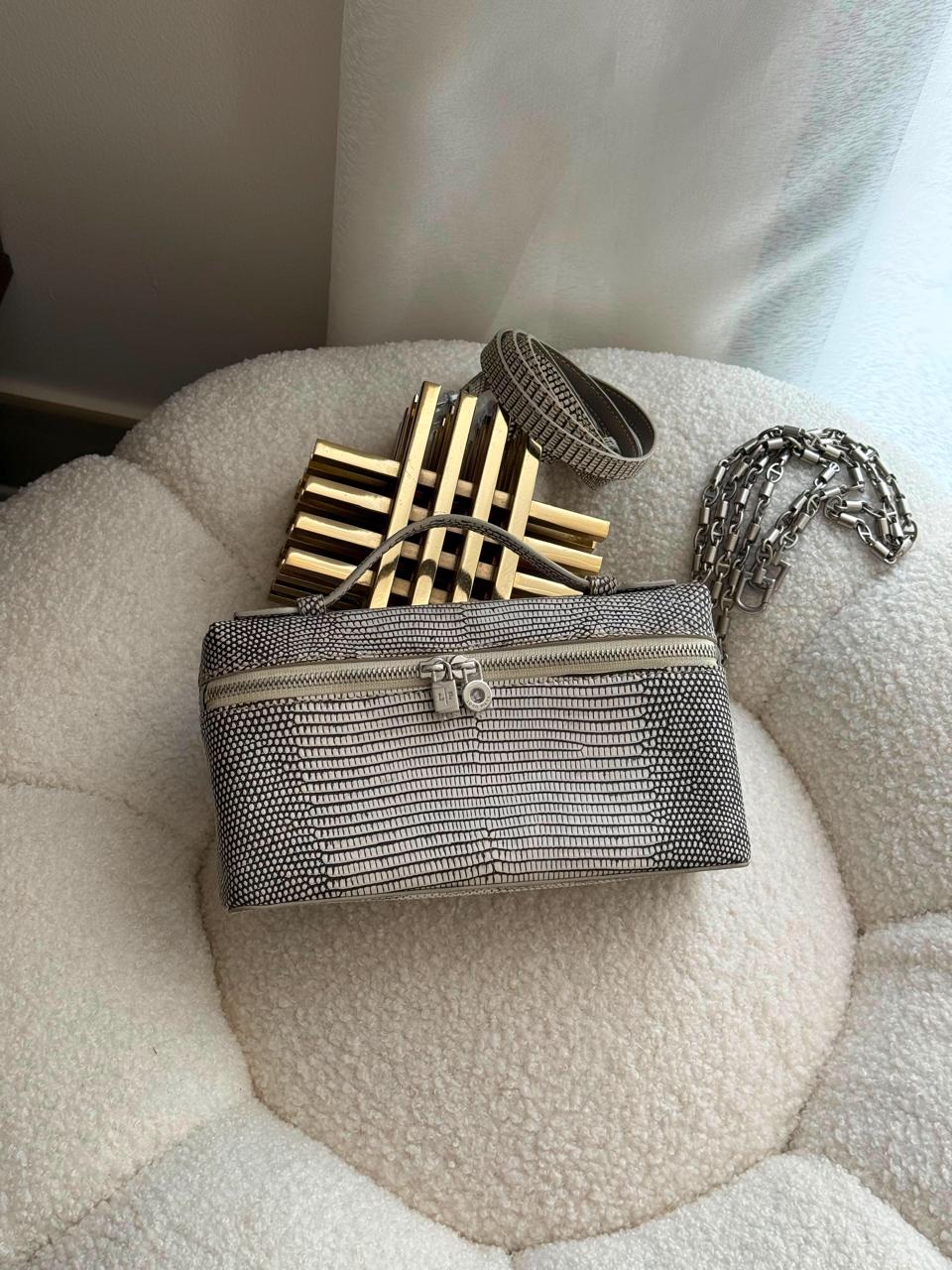 Ladies l*ro bags