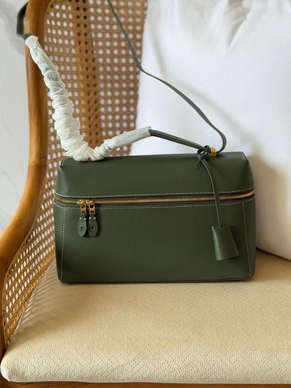 Ladies l*ro bags