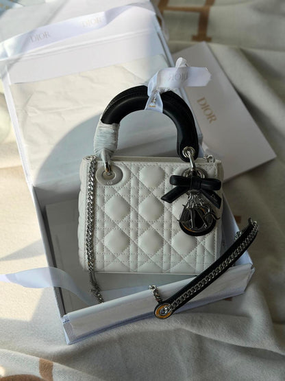 Ladies Di*r bags