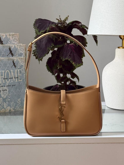 Ladies Y*L  bags
