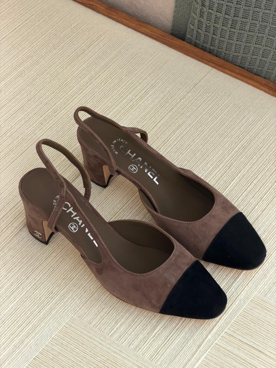 Ladies heels