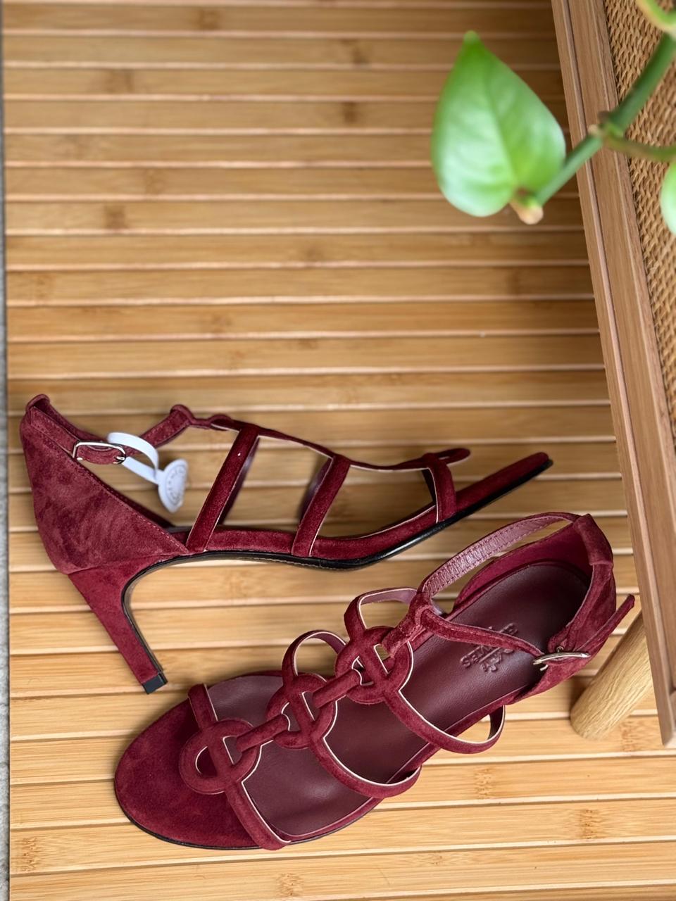 Ladies heels