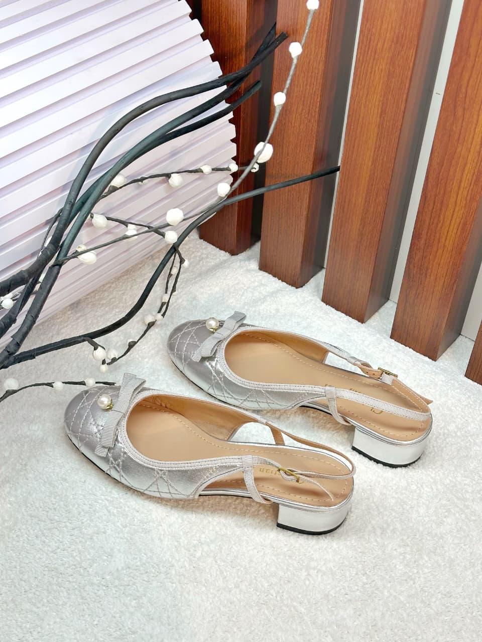 Ladies heels