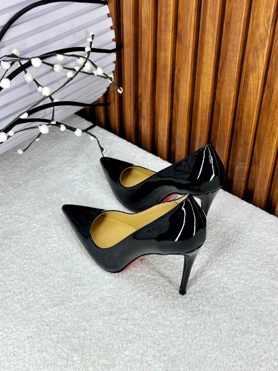 Ladies heels