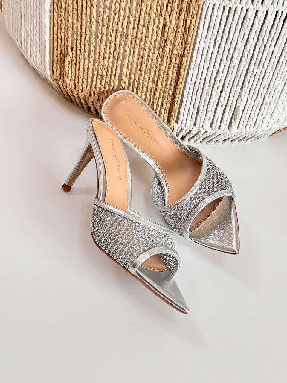 Ladies heels