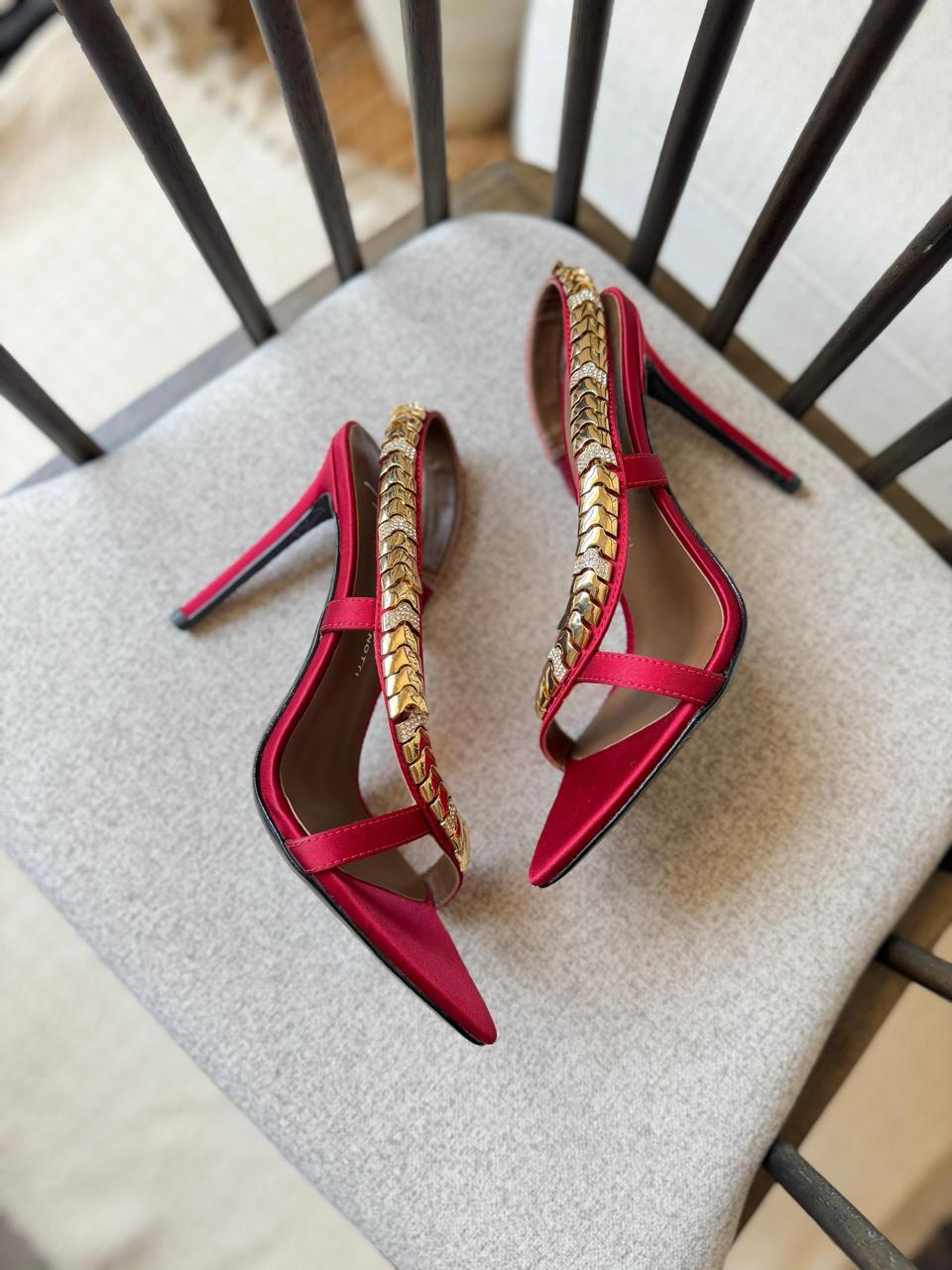 Ladies heels