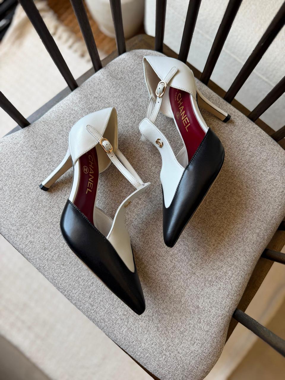 Ladies heels