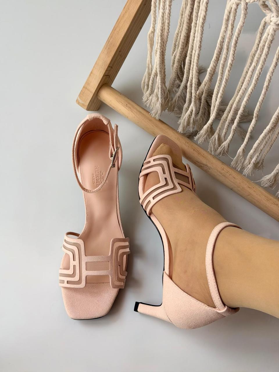 Ladies heels