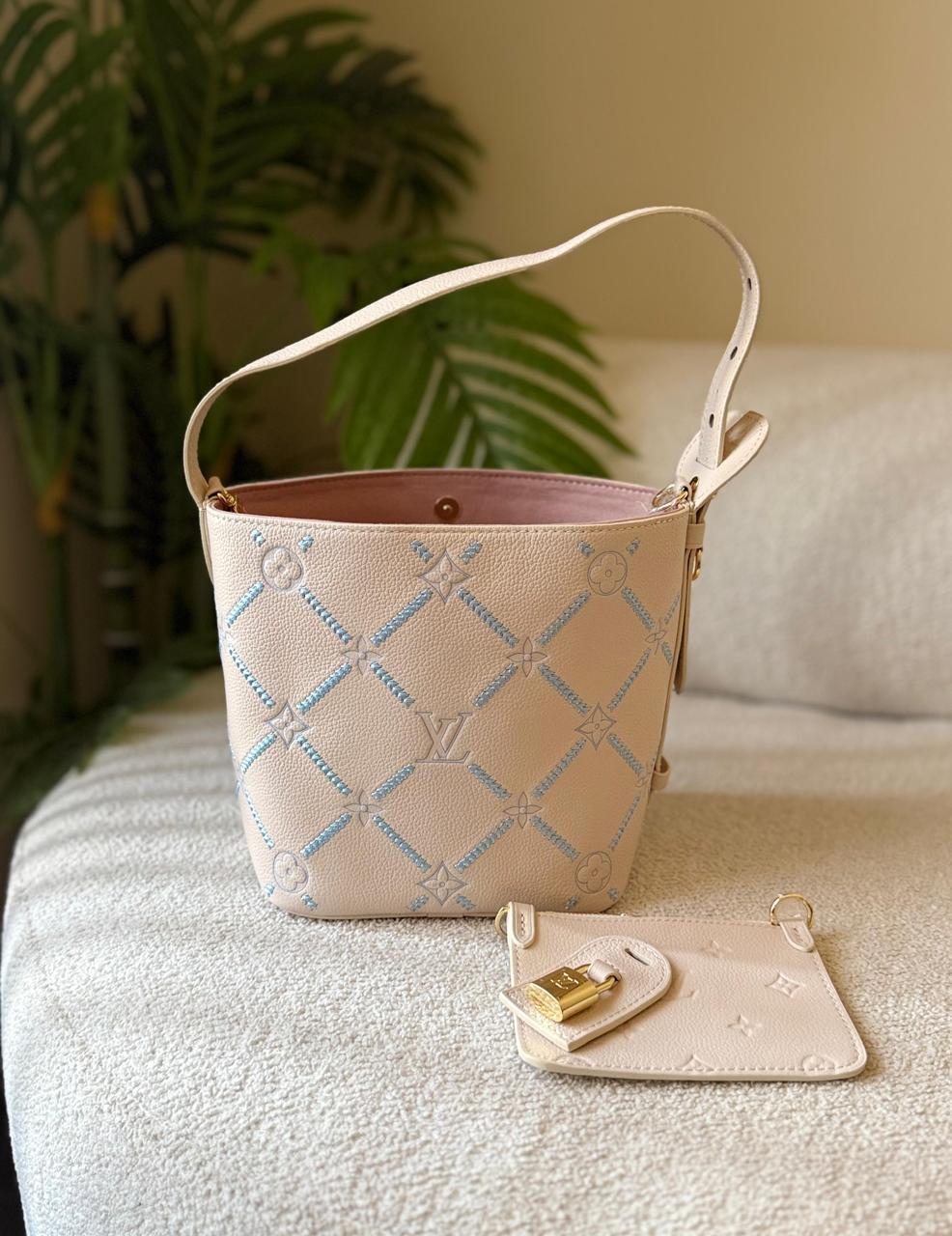 Ladies L*vi   Bags