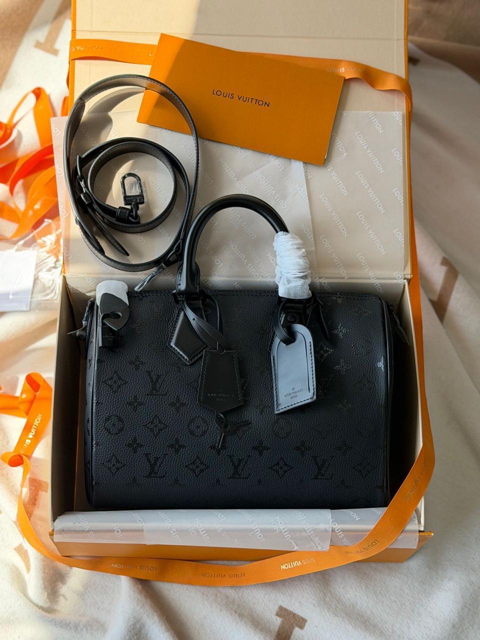 Ladies L*vi   Bags