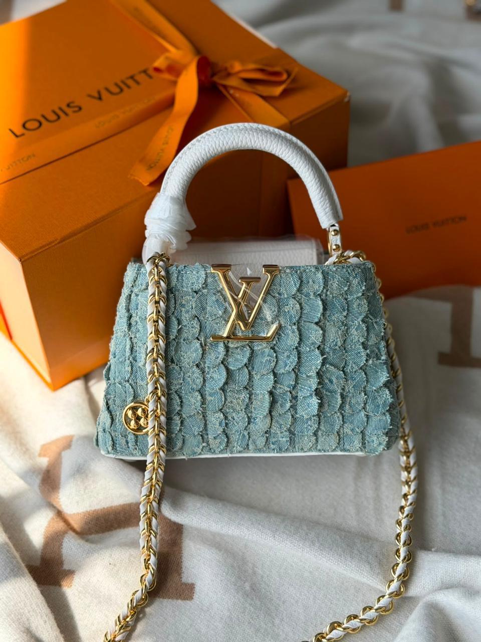 Ladies L*vi   Bags