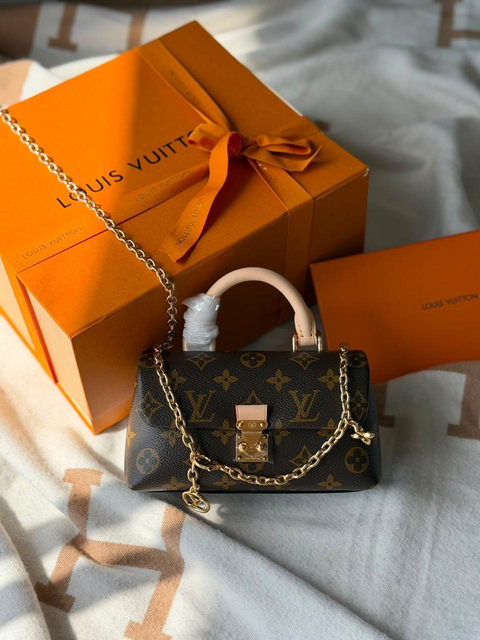 Ladies L*vi   Bags