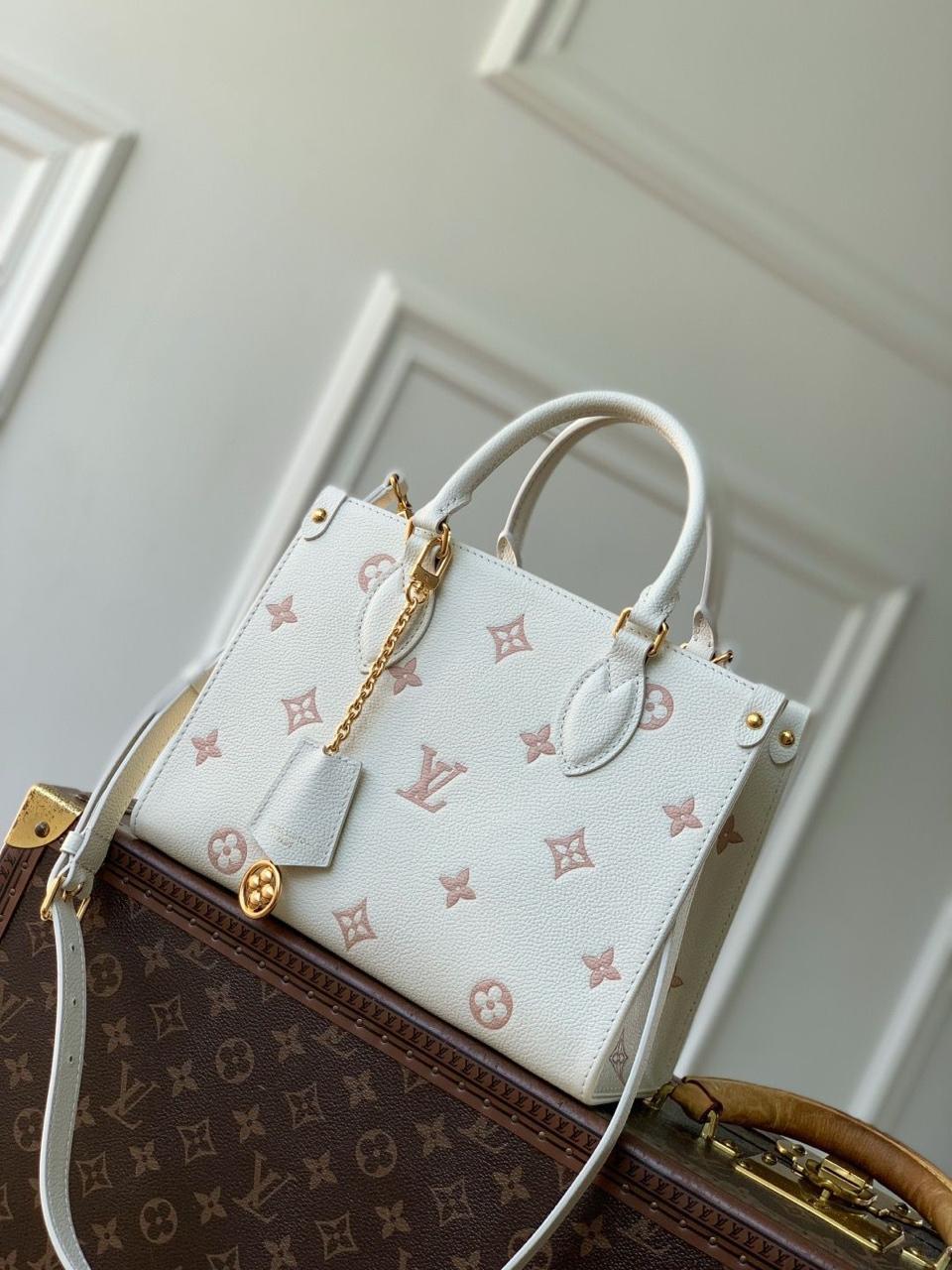 Ladies L*vi   Bags
