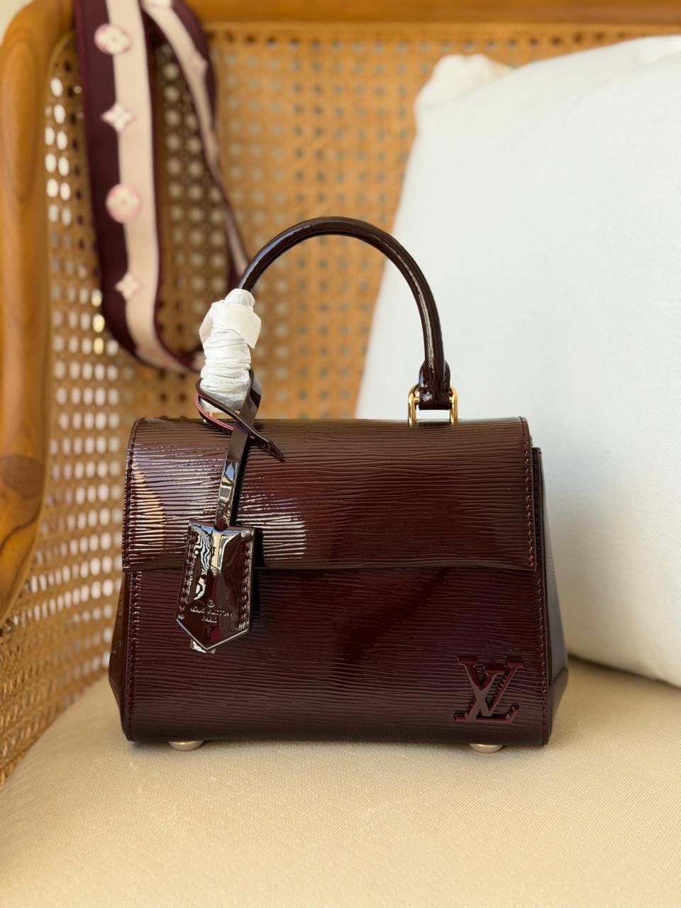 Ladies L*vi   Bags