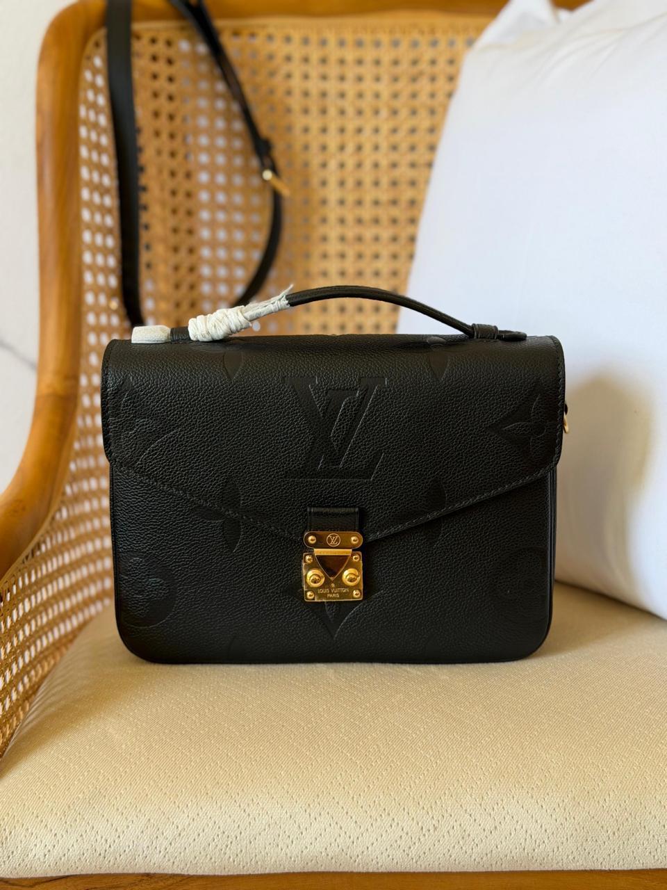 Ladies L*vi   Bags