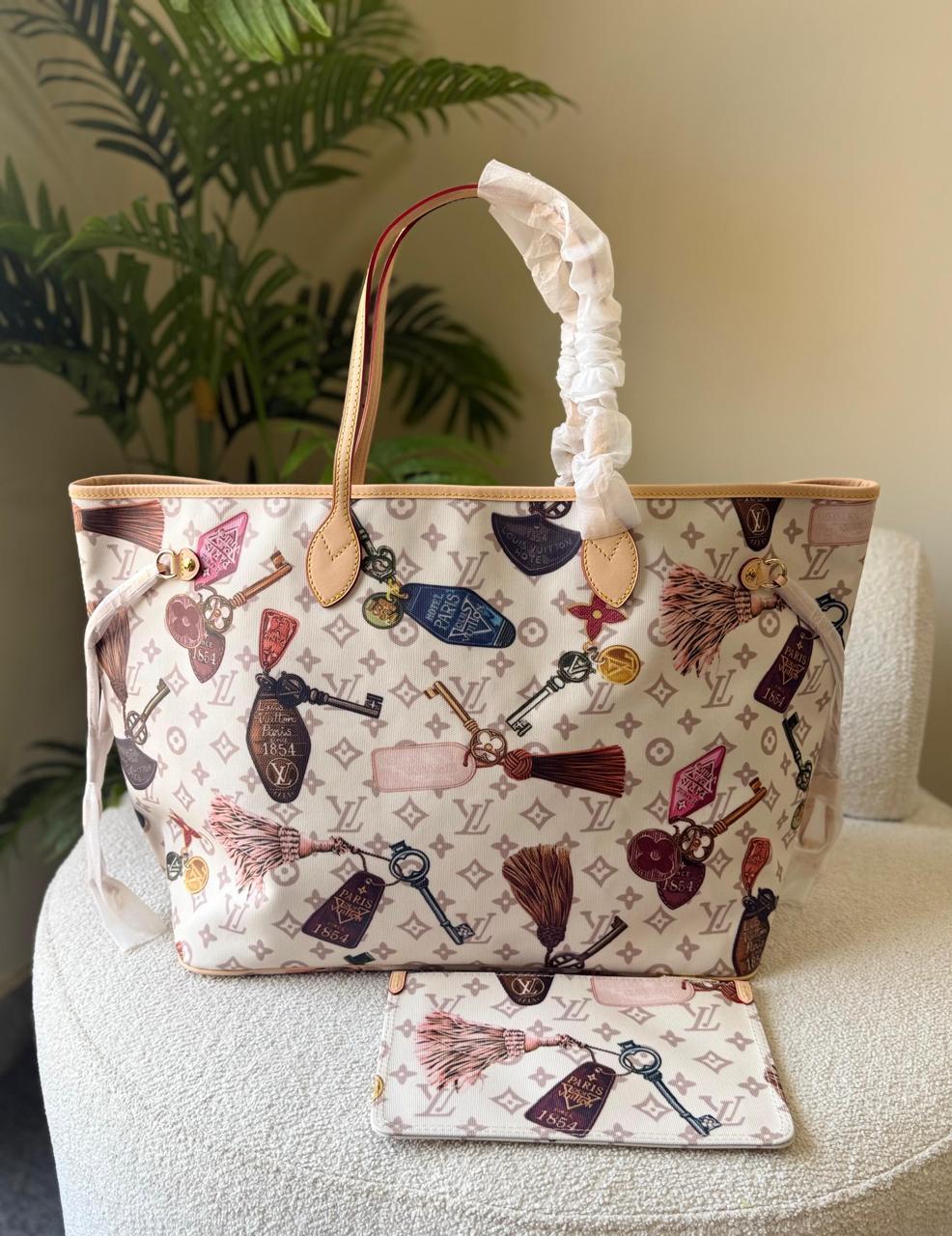 Ladies L*vi   Bags