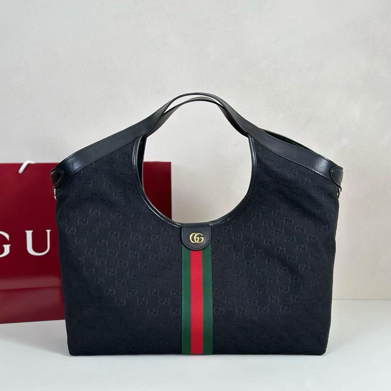 Ladies G**ci  bags