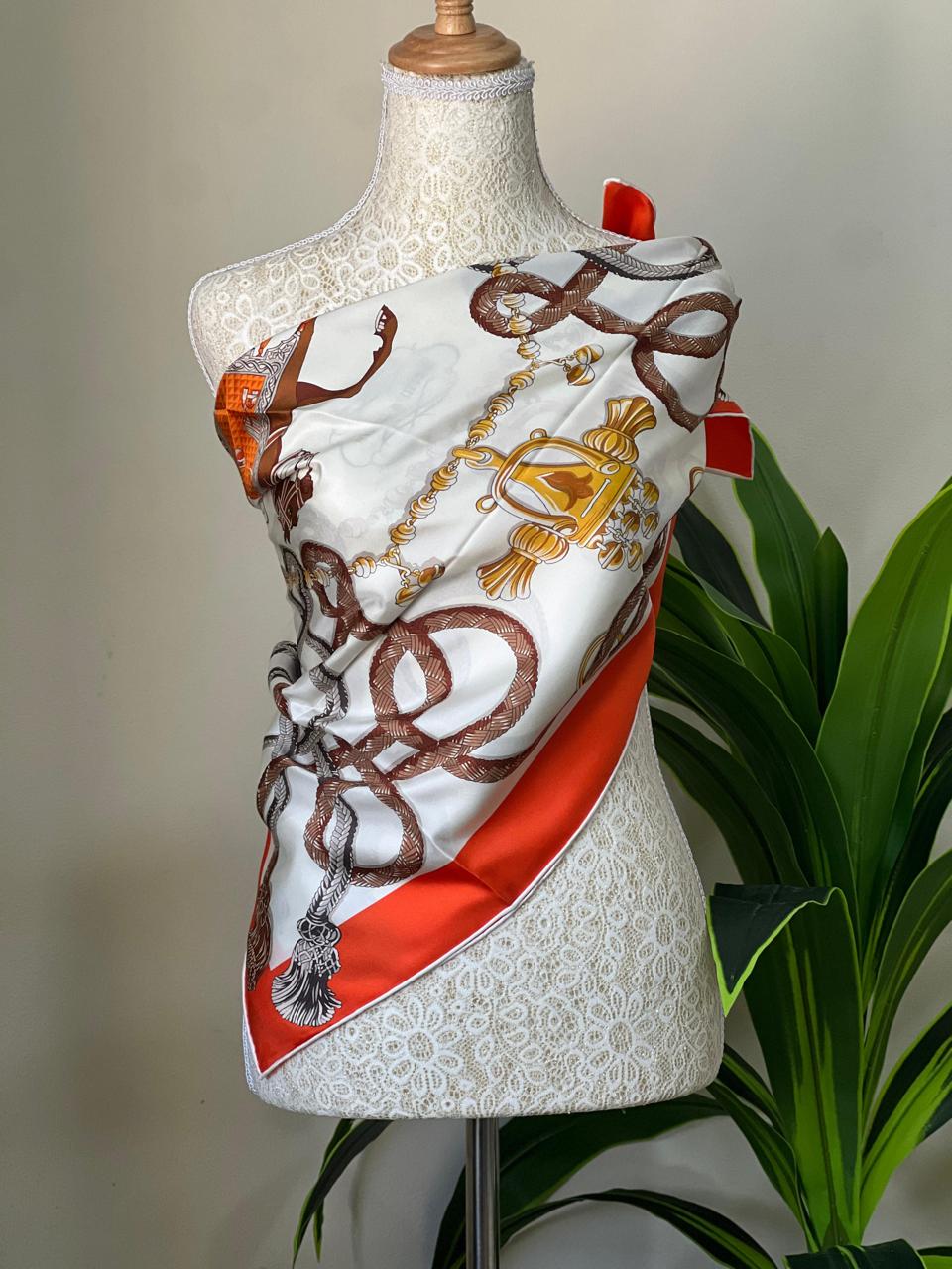 Ladies scarf