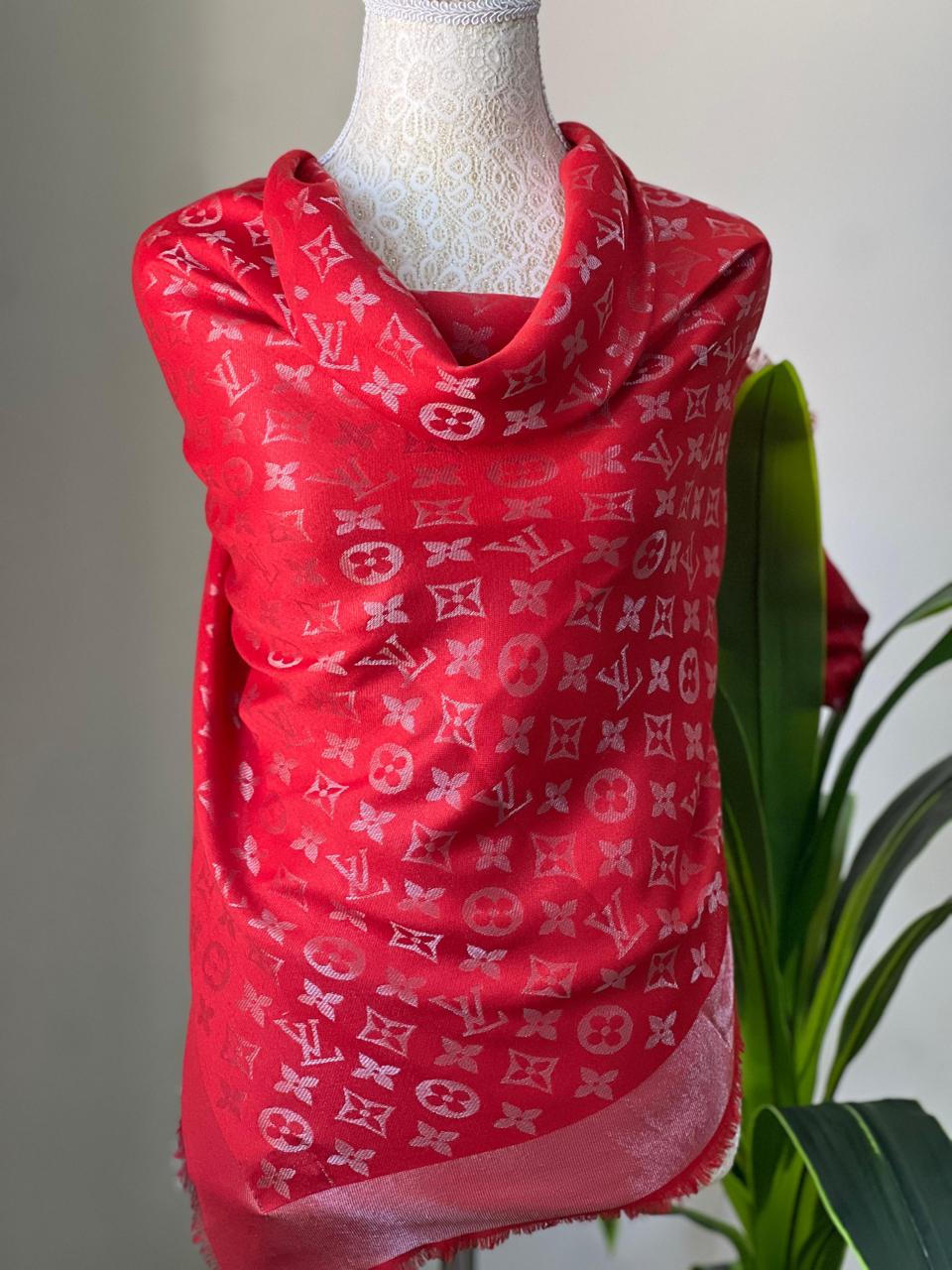 Ladies scarf