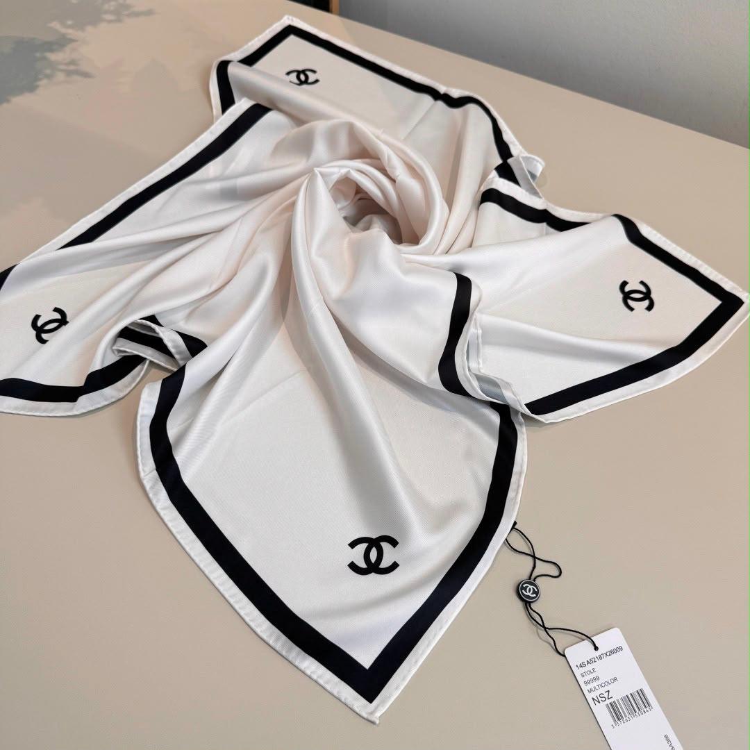 Ladies scarf