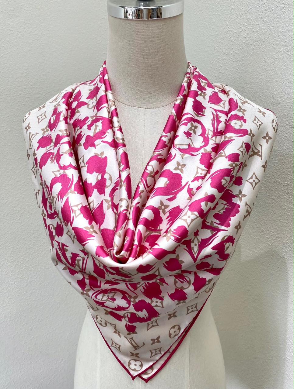 Ladies scarf