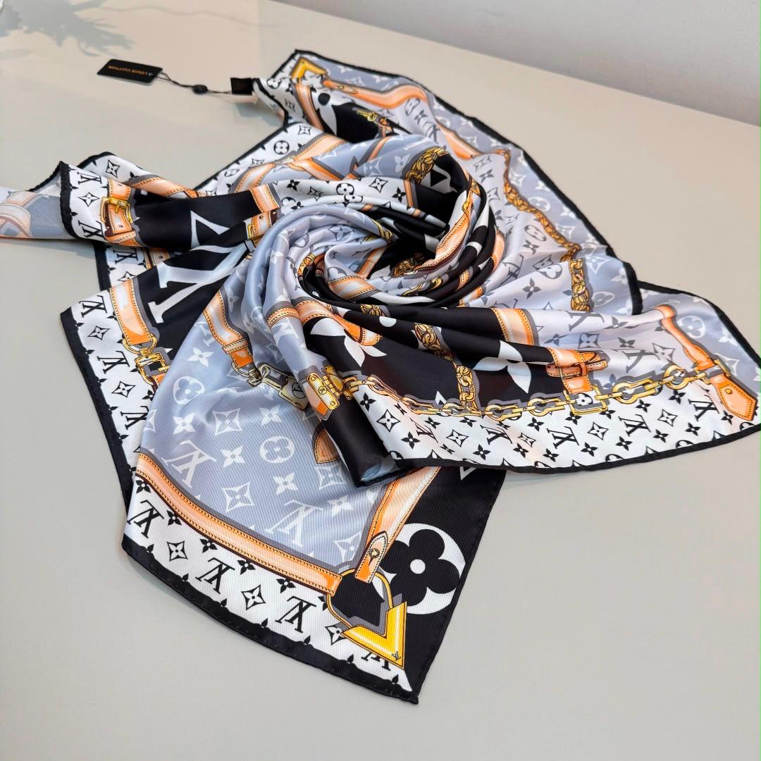 Ladies scarf