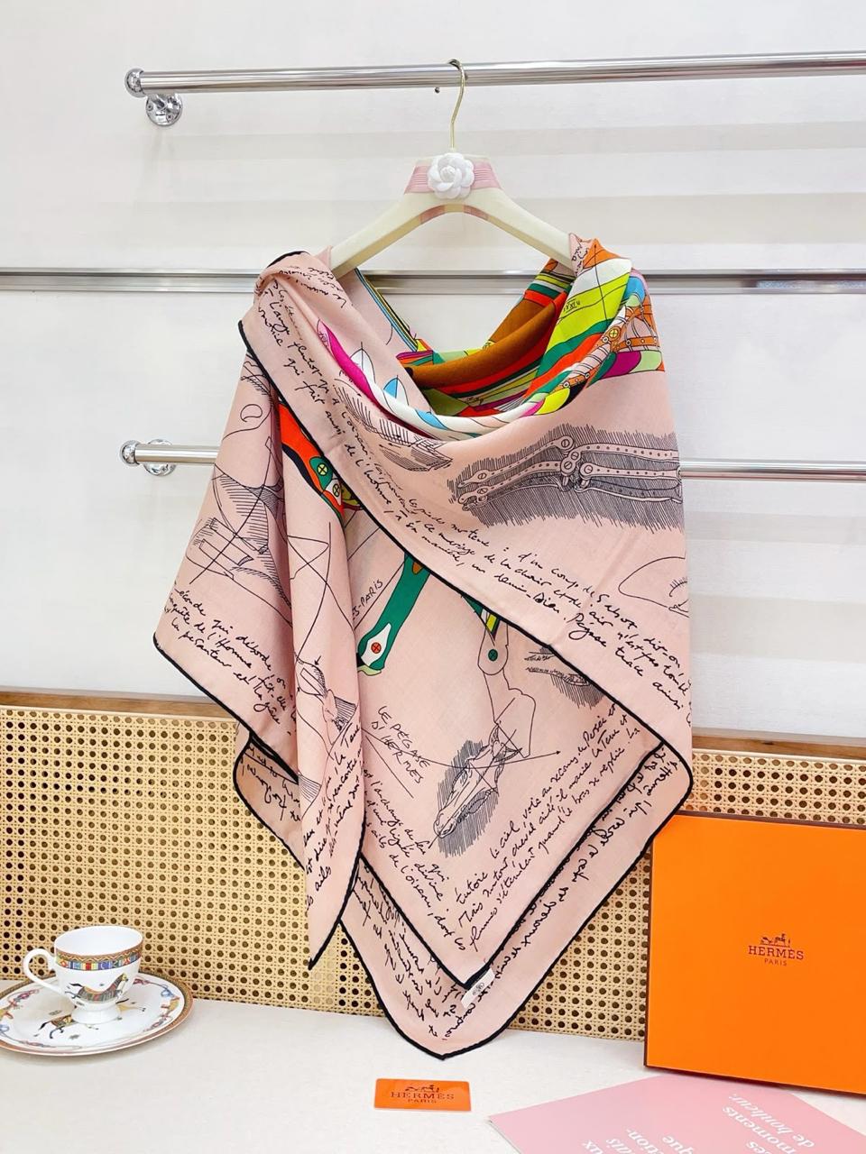 Ladies scarf