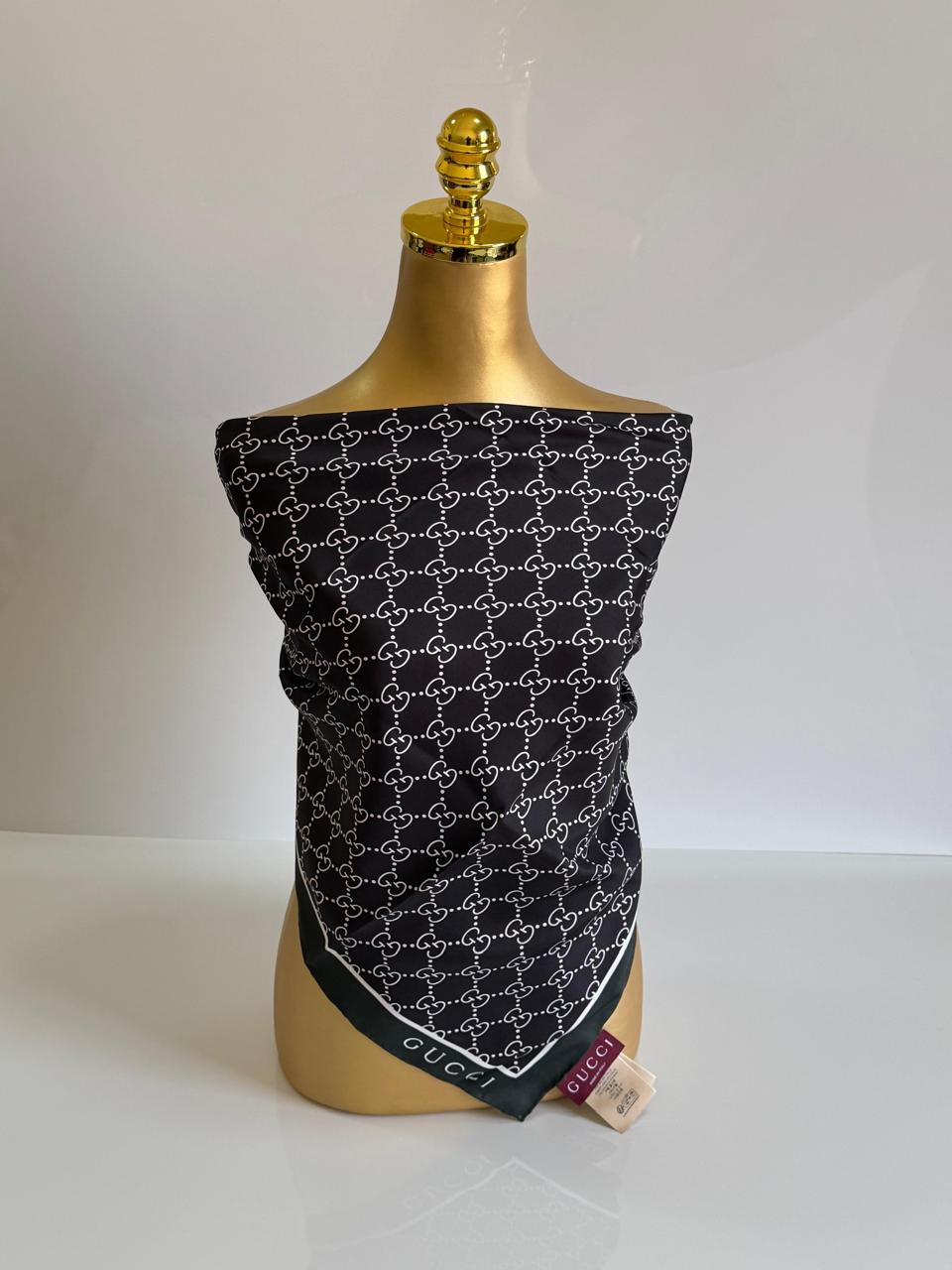 Ladies scarf