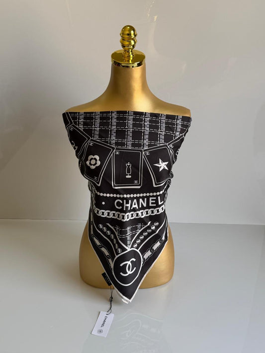 Ladies scarf