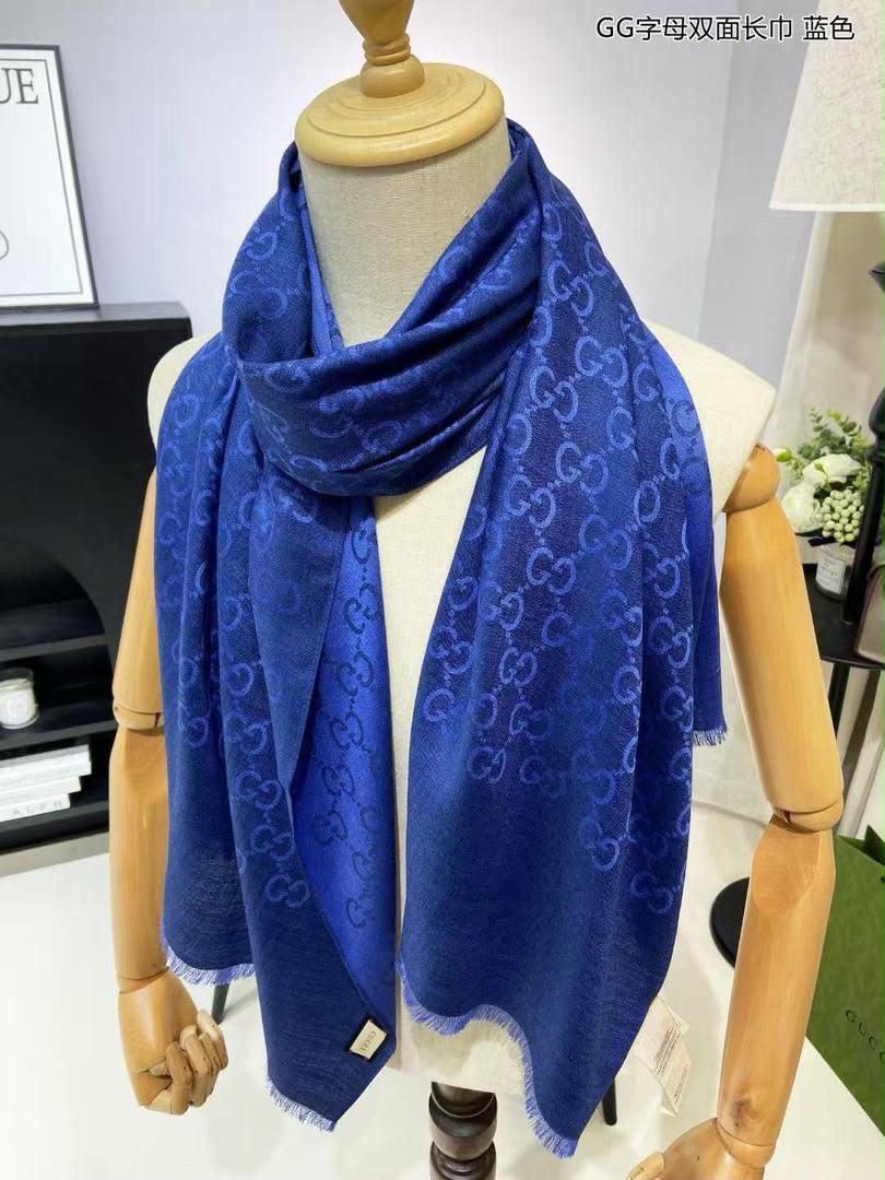 Ladies scarf
