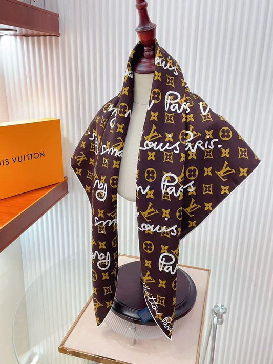 Ladies scarf